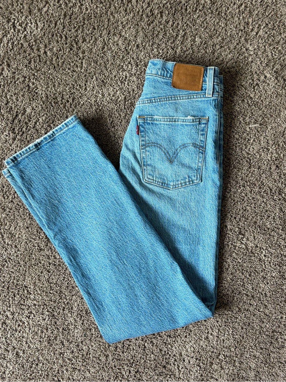 Levi's Women’s Light Blue Straight Leg Jeans
